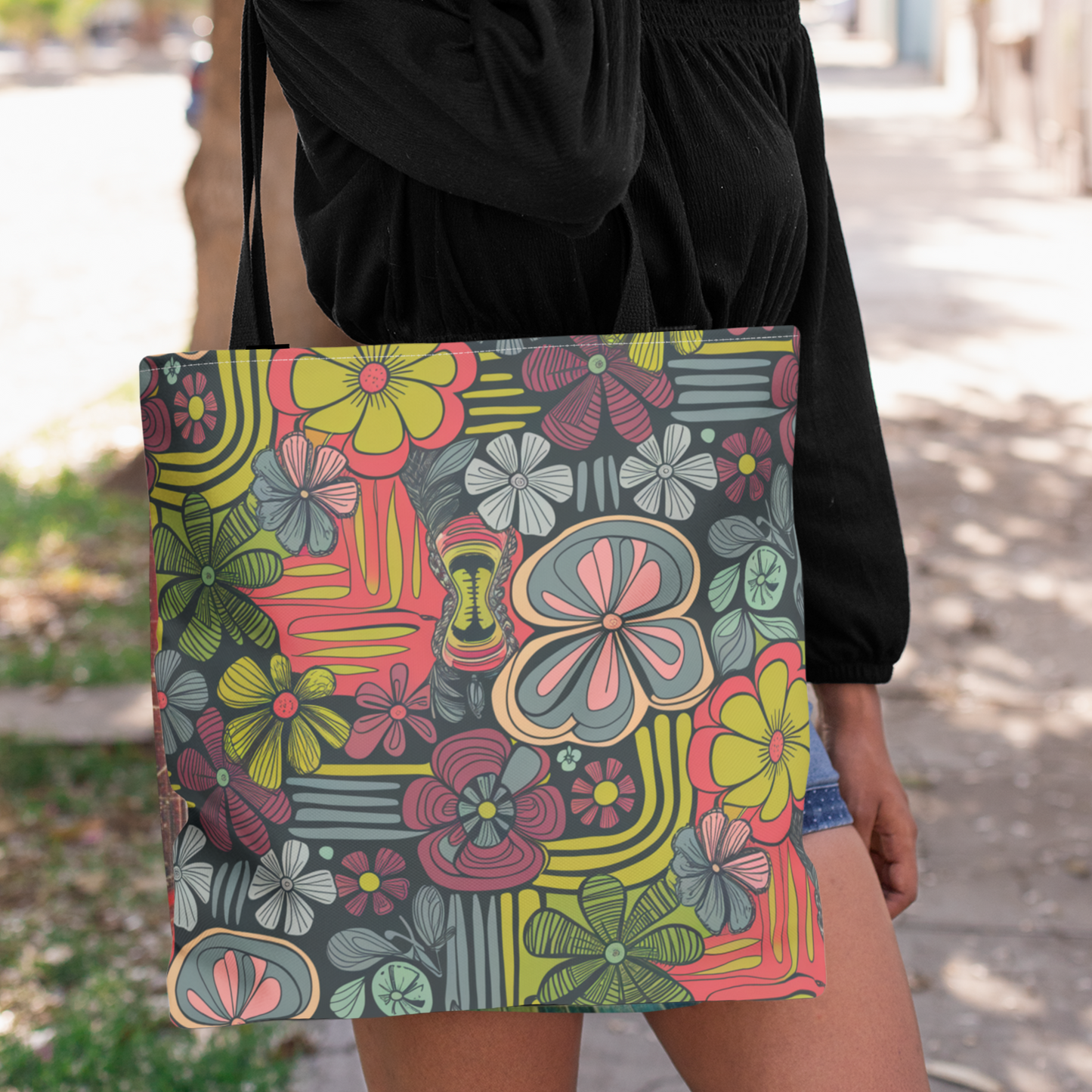 Bold Floral Tote Bag – Retro-Style Reusable Market Bag in 3 Sizes