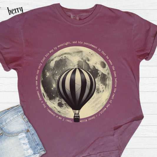 Moonlight Wanderer Comfort Colors T-Shirt | Oscar Wilde Quote | Hot Air Balloon Graphic