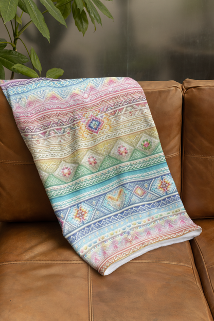 Retro Rainbow Geometric Plush Blanket - Soft Velveteen Throw with Vintage Granny Chic Design - Cozy Medium-Heavyweight Blanket